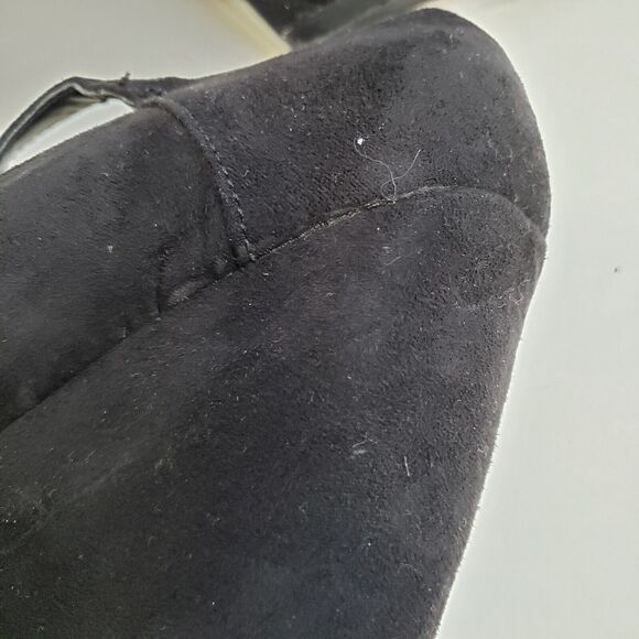 Breckelle's Shoes Women 5.5 Black Suede Wedge Ankle Platform T-Strap 5.5" Heel - Picture 9 of 12